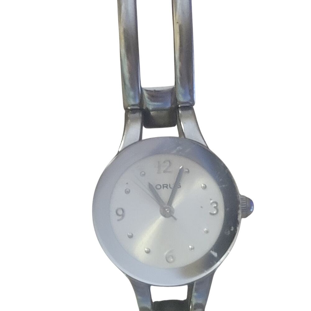 Lorus Ladies Watch Silver Tone Classy Y2K Stainless back Japan Movement - Picture 7 of 7